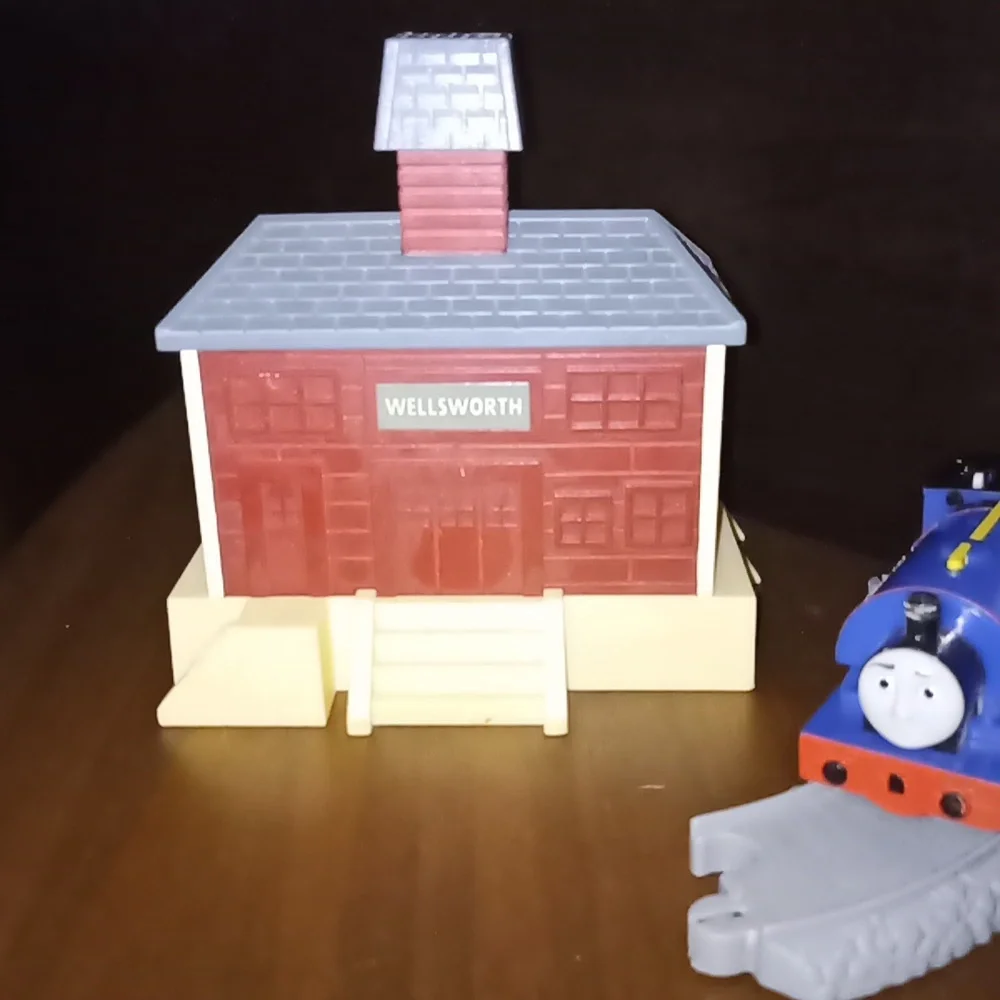 Tomy Thomas & Friends Take Along Wellsworth Station Lights Sound Engine & Track